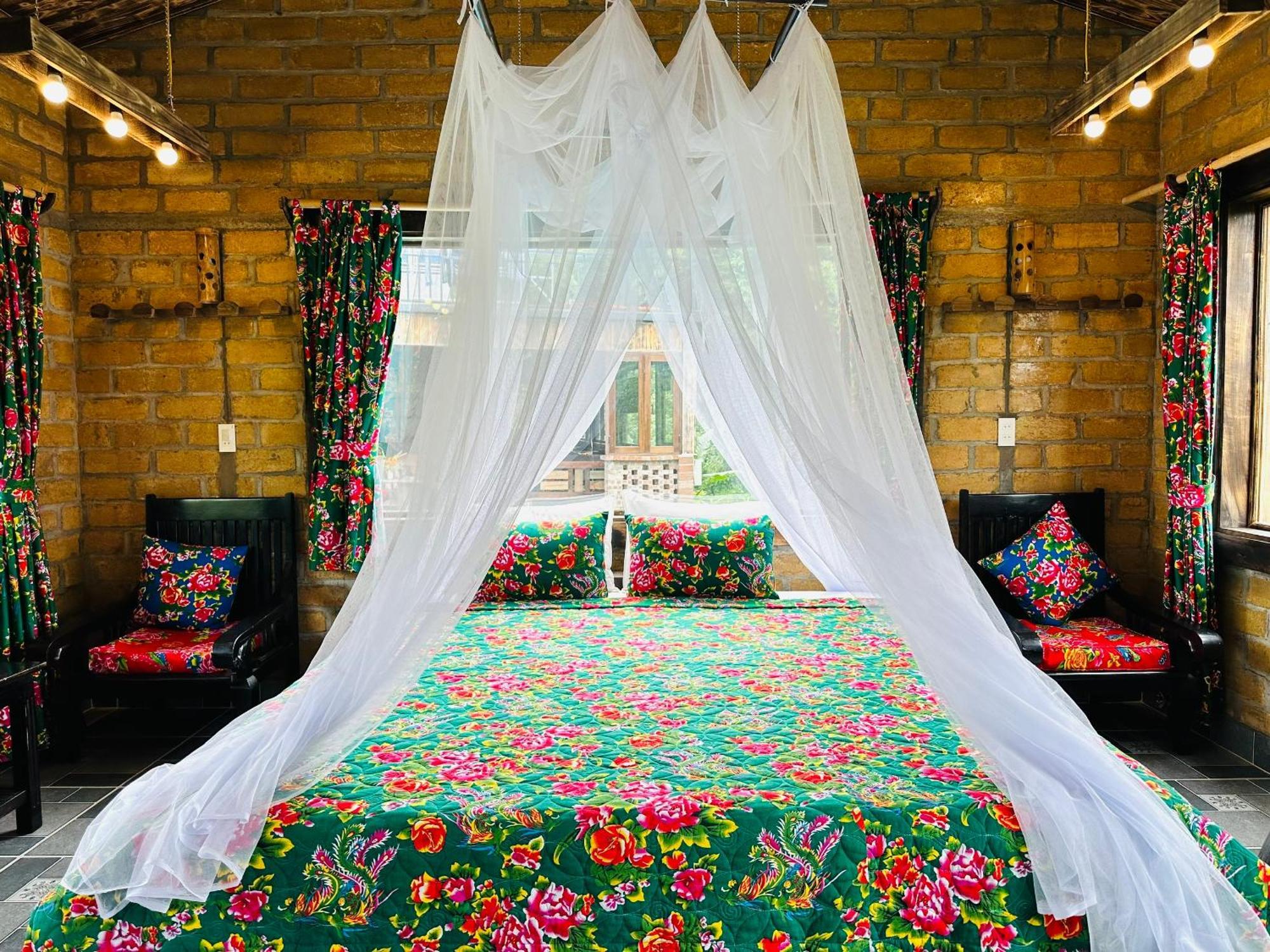 Ban Bang Ecolodge Tours & Motorbike Rental Ha Giang Exterior photo